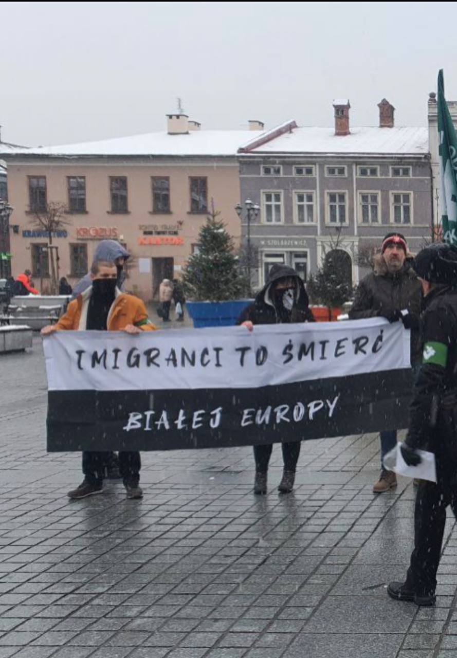 You are currently viewing Wieści z terenu. Pikieta Obozu Narodowo Radykalnego. Prekampania prezydencka.